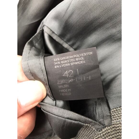 Haggar Black Label Suit Jacket Two Button Size 42L Windowpane Gray - Picture 12 of 12